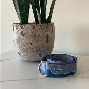 Vineyard Vines Whale Line D-Ring Belt